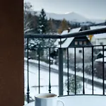 Karkonoskie Widoki Aparthotel 3*