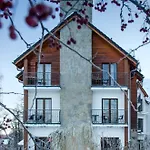Karkonoskie Widoki Aparthotel 3*